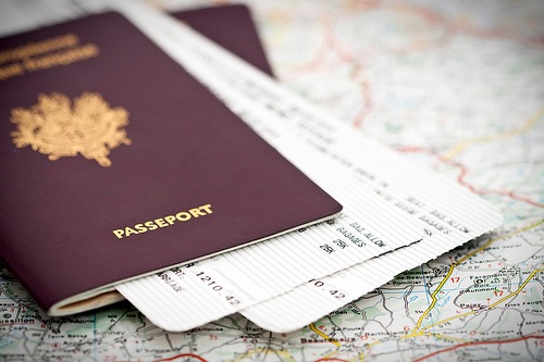 Passeport francais pour les voyages aux Etats Unis